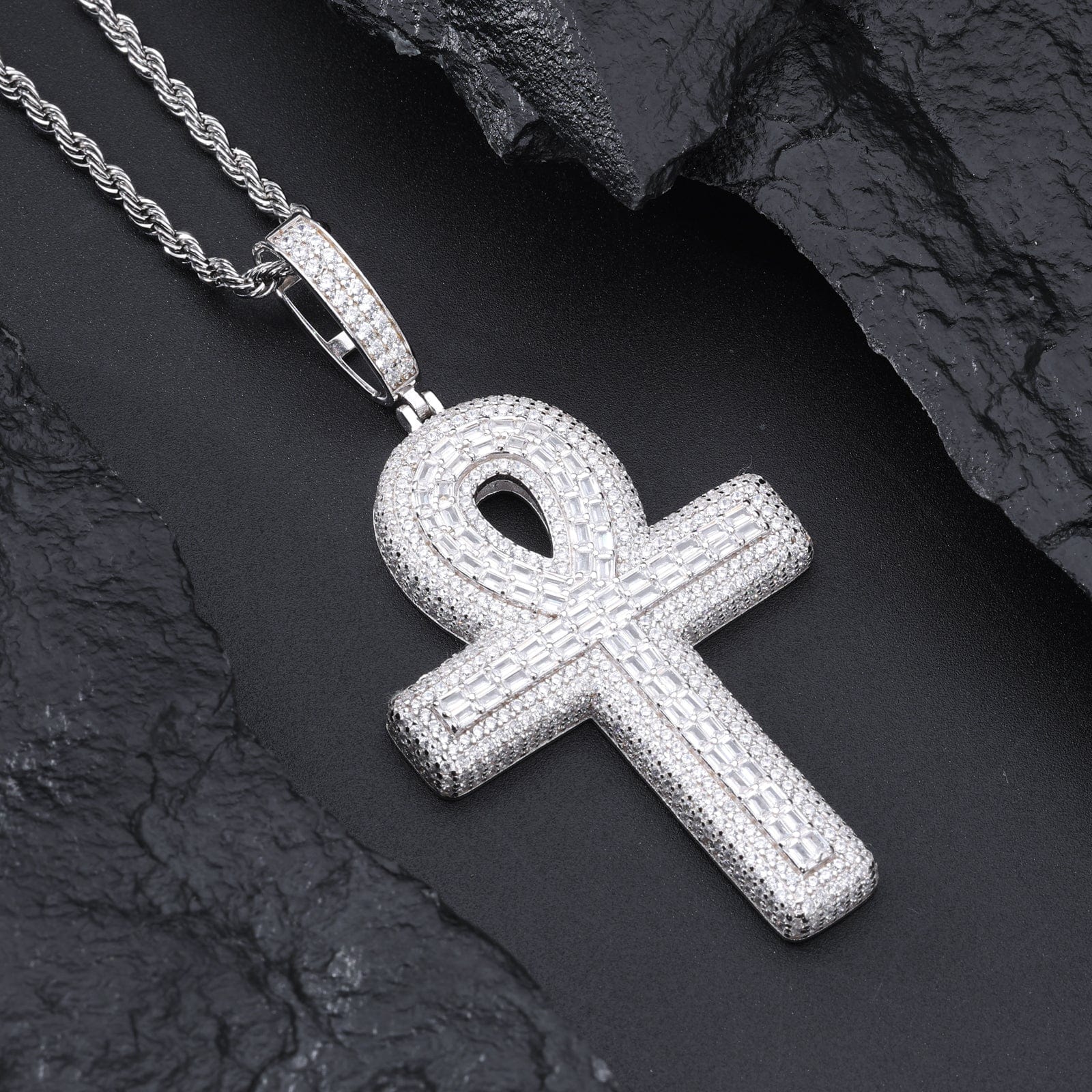 Pendentif Ankh Cross | Moissanite Frillz